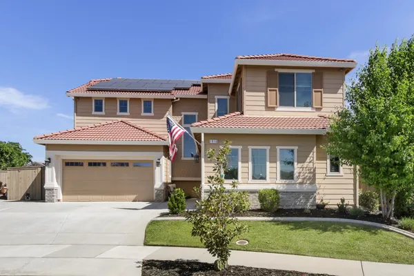 $815,000 | 1916 Beale Circle, Lincoln, CA 95648