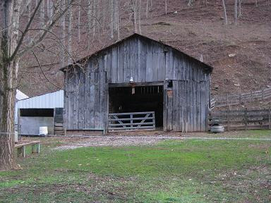 505 Old Field Branch Road Manchester, KY 40962 - Photo 3 of 15 Have horses?? this Barn would house them