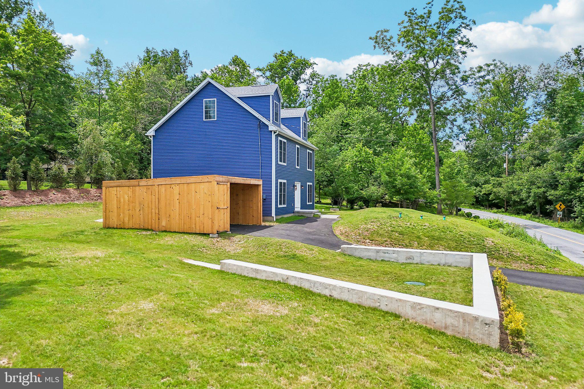 40 Creek Road Phoenixville, PA 19460 - Photo 4 of 59 Side Exterior
