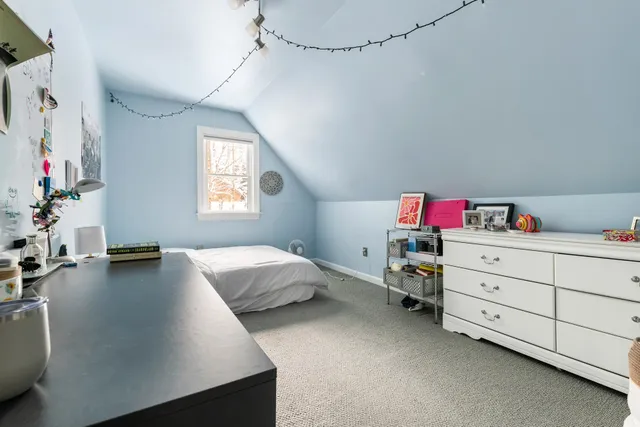 $675,000 | 28 Old Spring Drive, Grantham, NH 03753