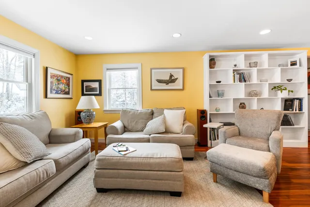 $675,000 | 28 Old Spring Drive, Grantham, NH 03753