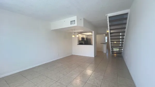 $2,600 | 735 Southwest 148th Avenue, Unit 1702, Davie, FL 33325