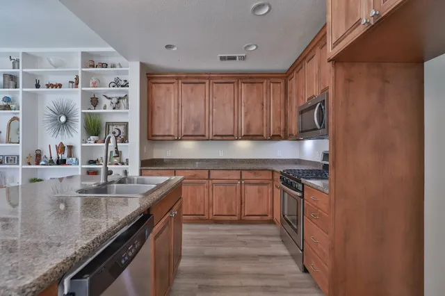 $399,000 | 5132 El Camino Avenue, Unit 108, Carmichael, CA 95608