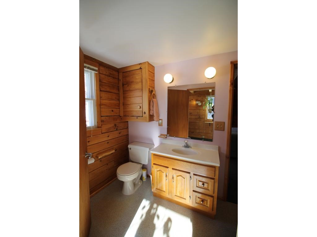 163 Wolf Hill Road Killington, VT 05751 - Photo 12 of 24 Gallery Image 12