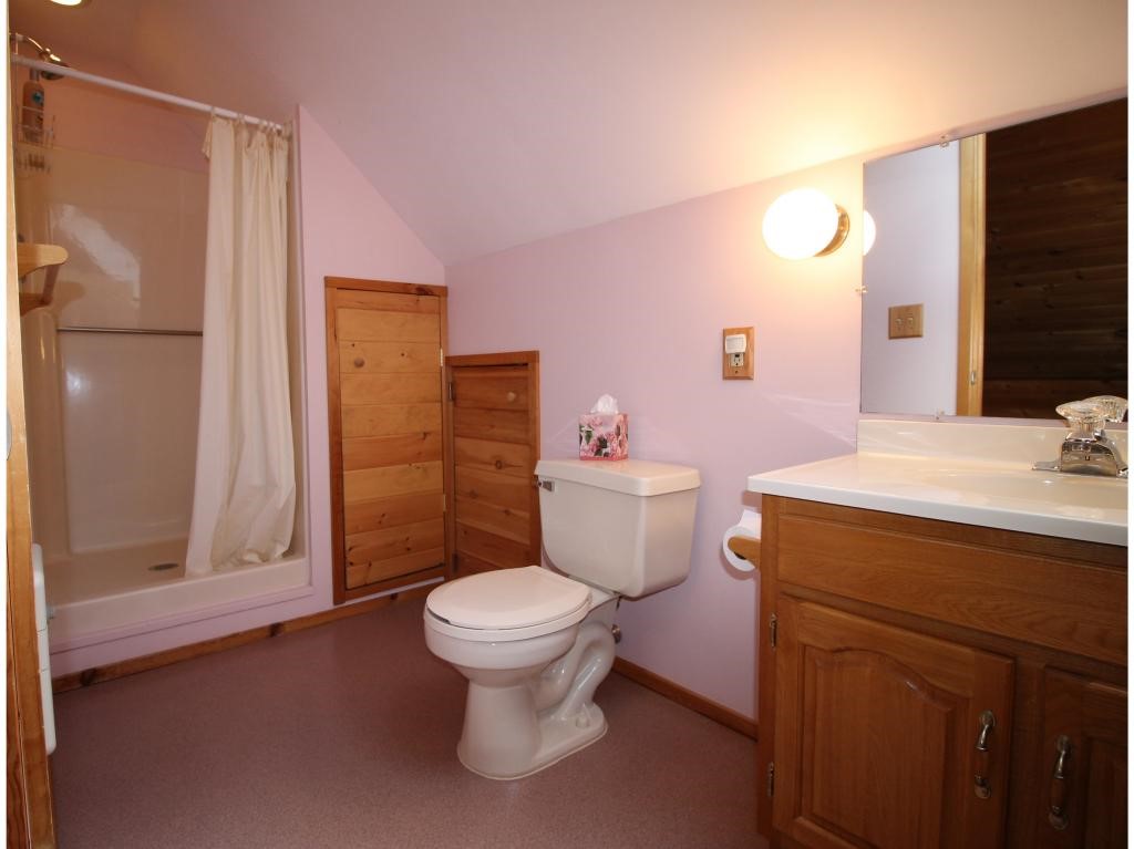 163 Wolf Hill Road Killington, VT 05751 - Photo 16 of 24 Gallery Image 16