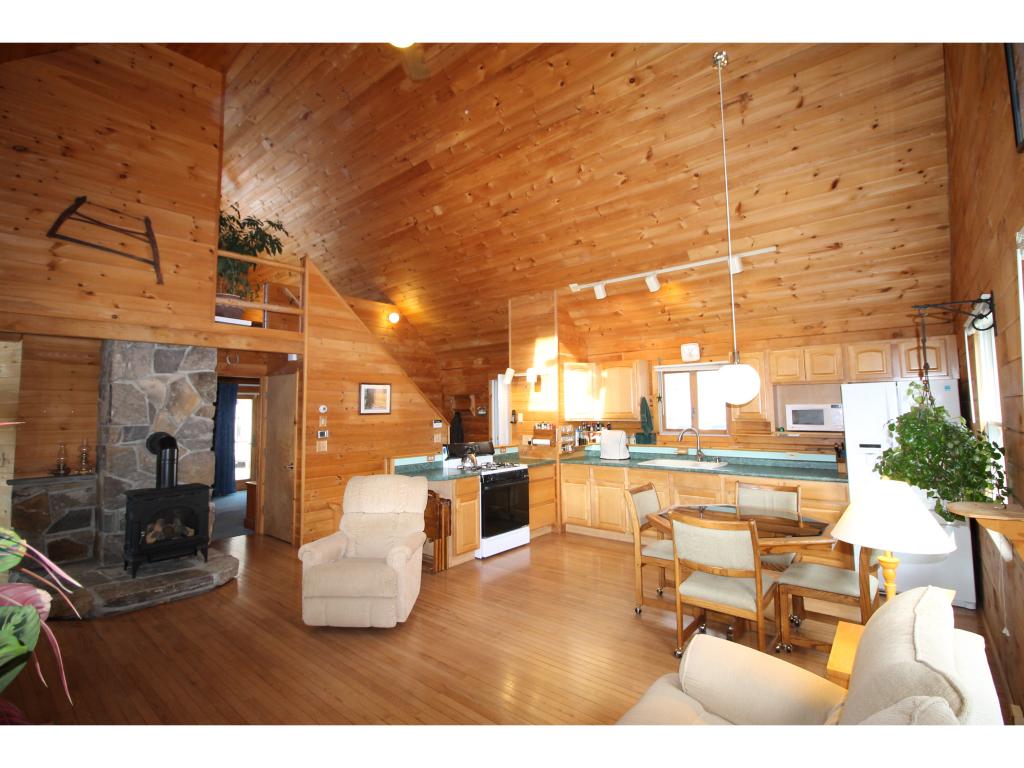 163 Wolf Hill Road Killington, VT 05751 - Photo 7 of 24 Gallery Image 7