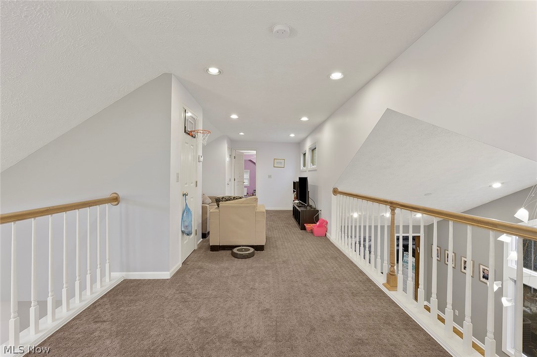 23217 Ranch Road Beachwood, OH 44122 - Photo 25 of 35 Gallery Image 25