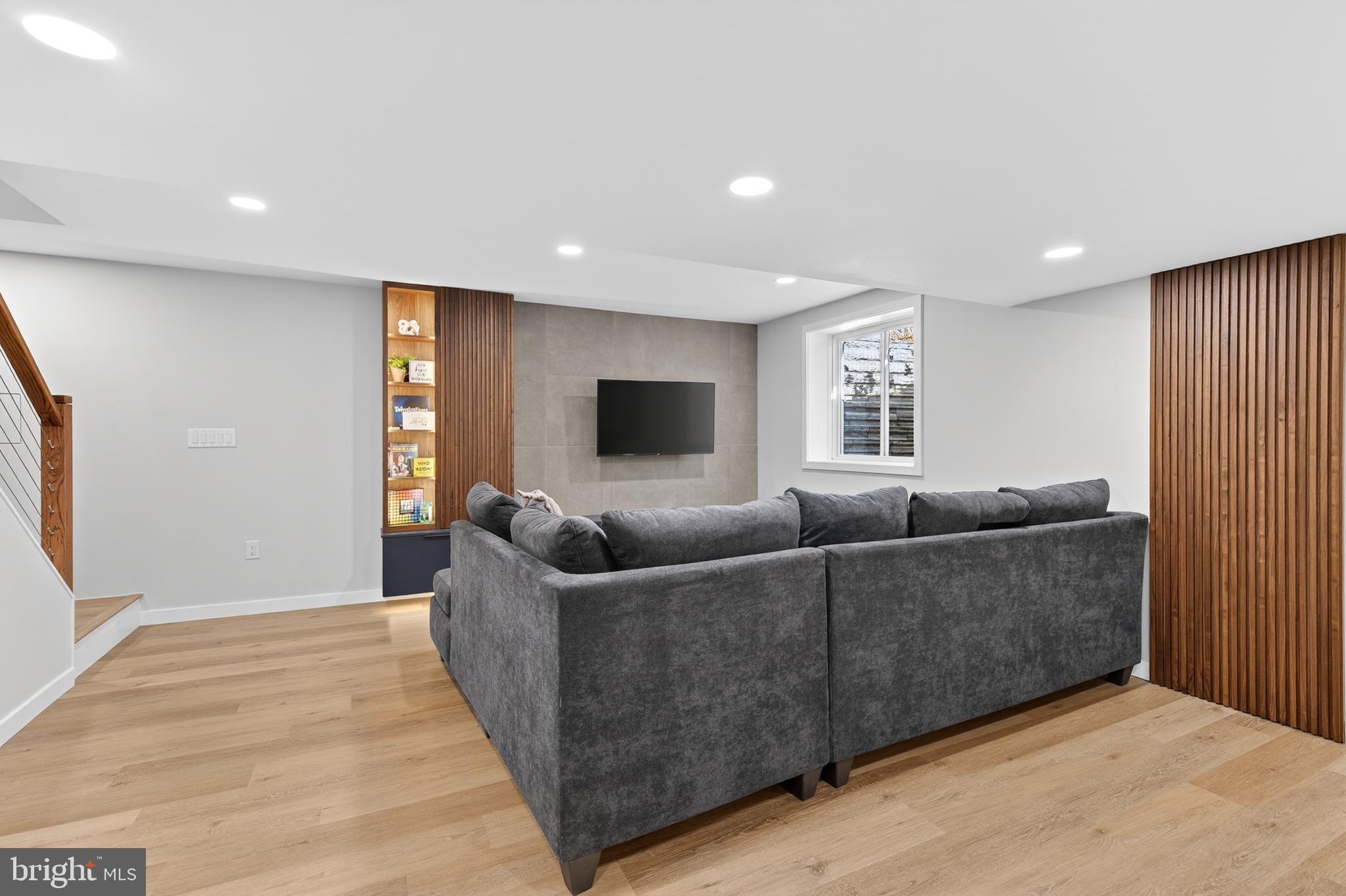 32 Katherines Way Lancaster, PA 17602 - Photo 35 of 42 a living room with furniture and a flat screen tv