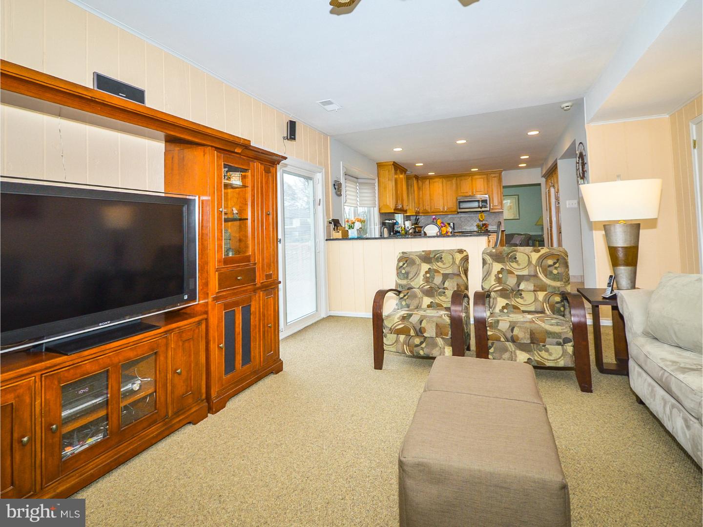 6240 Brockton Road Hatboro, PA 19040 - Photo 11 of 25 Family Room
