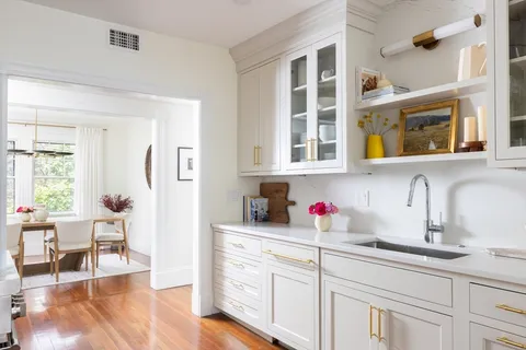 $1,200,000 | 47 Vassal Lane, Unit 3, Cambridge, MA 02138