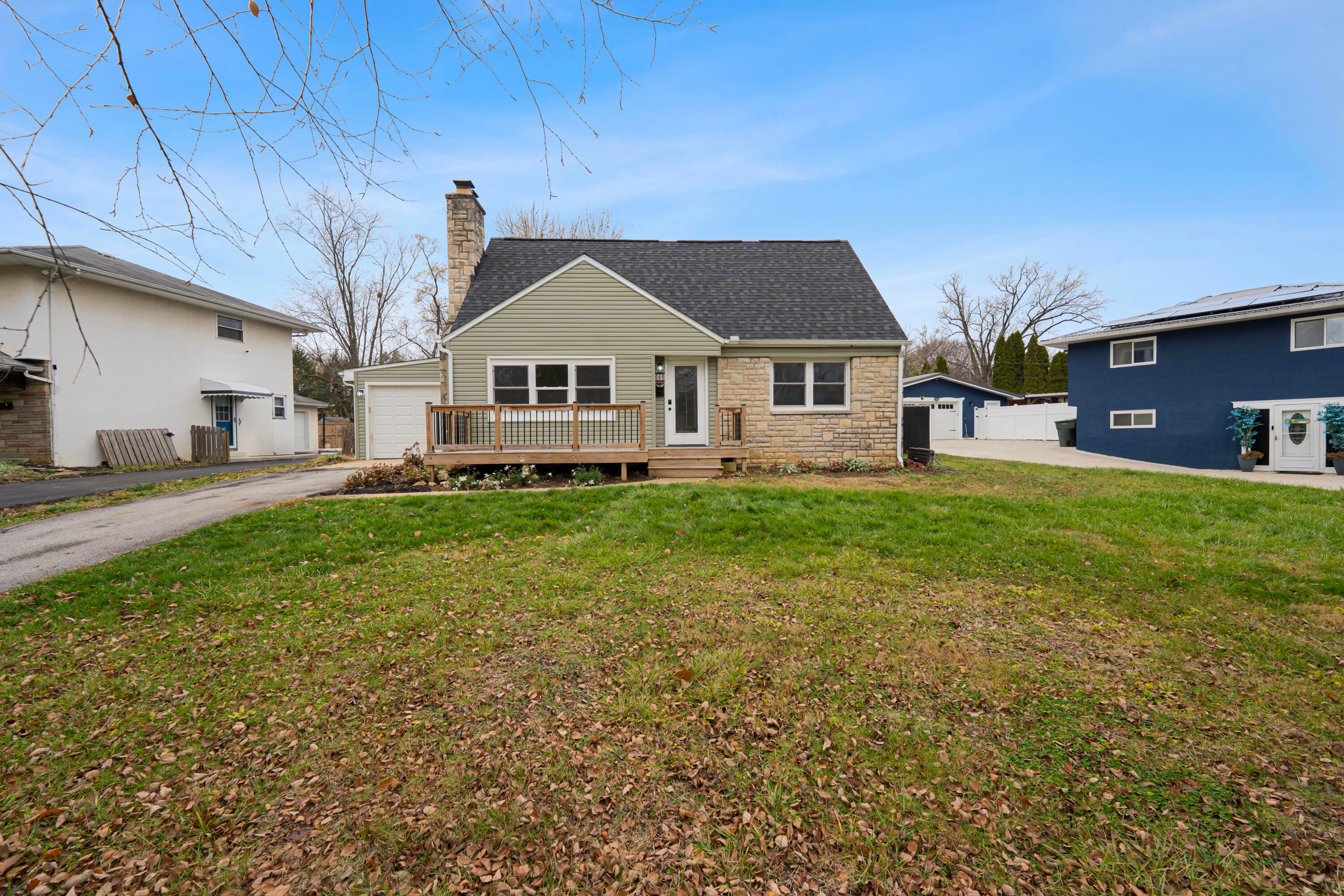 565 South Kellner Road Columbus, OH 43209 - Photo 6 of 34 Front of house2