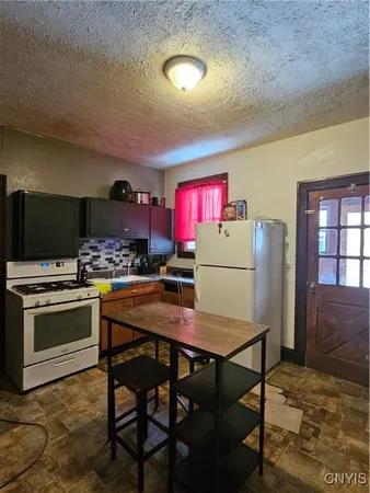 $144,900 | 406 South George Street, Rome, NY 13440