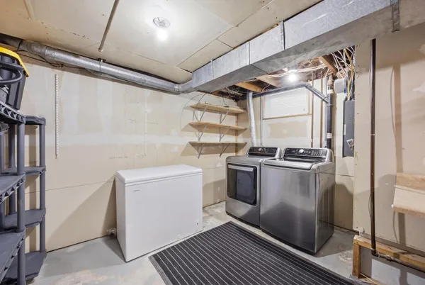 $279,900 | 2310 9th Street North, Fargo, ND 58102