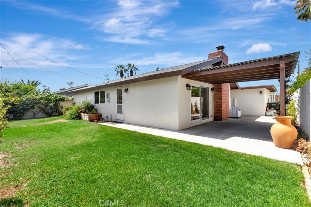 1522 Robin Road Orange, CA 92868 - Photo 17 of 18