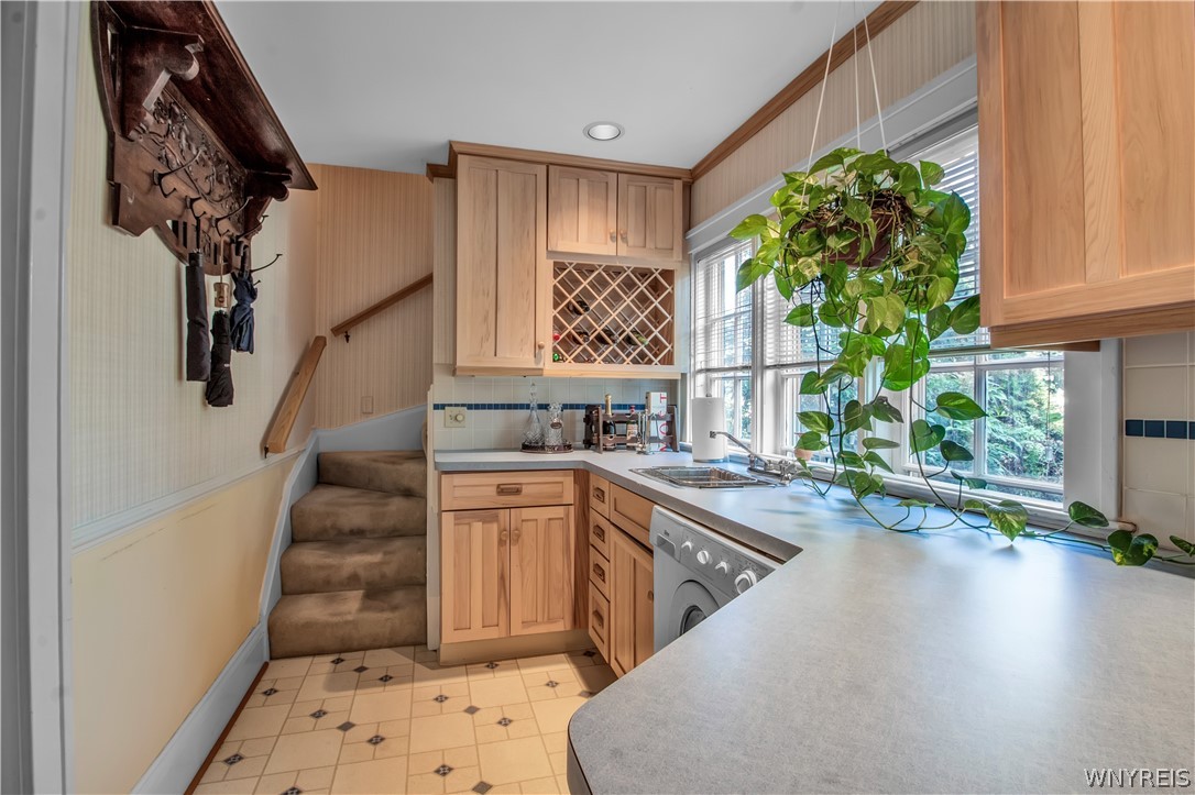 65 Tudor Place Buffalo, NY 14222 - Photo 24 of 48