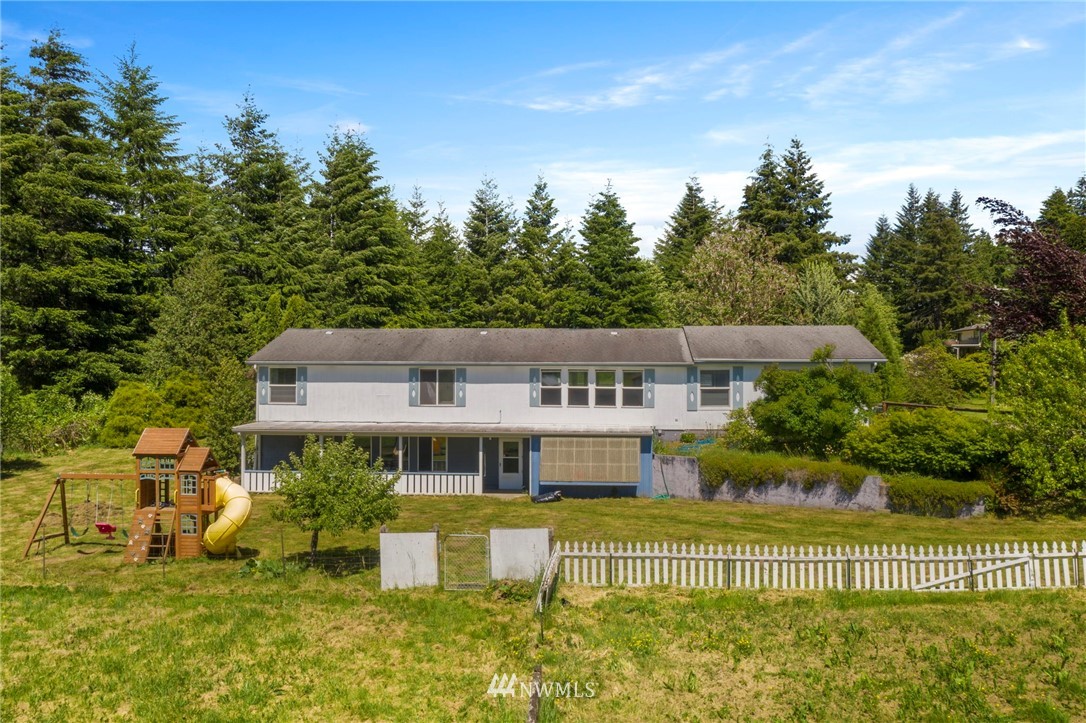 171 Compton Road Morton, WA 98356 - Photo 4 of 38 Gallery Image 4