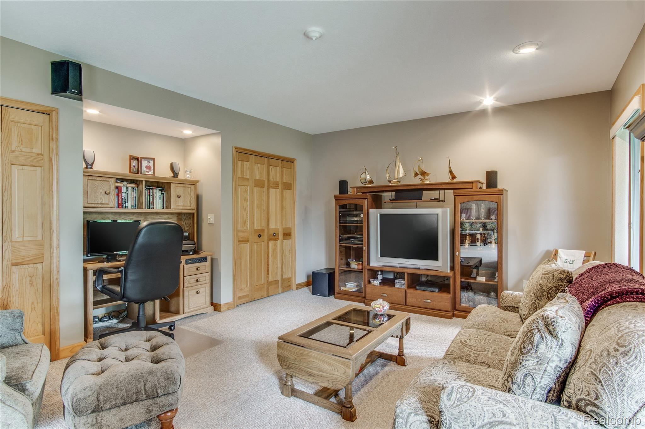 3291 Lahring Road Linden, MI 48451 - Photo 26 of 49 Interiors (44 of 45).jpg