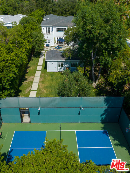 17524 Jayden Lane Encino, CA 91316 - Photo 5 of 52