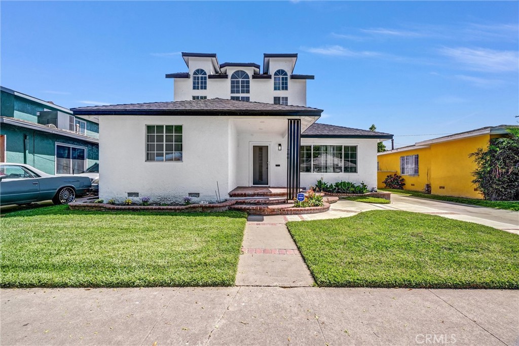 1200 South Castlegate Avenue Compton, CA 90221 - Photo 3 of 39 Front of house