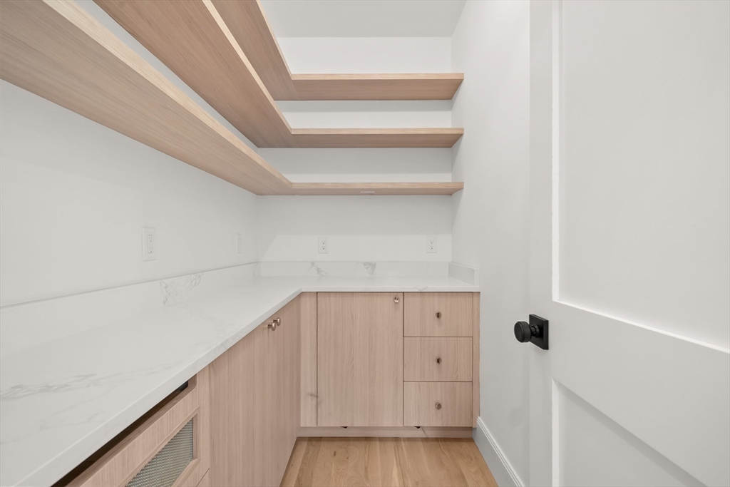 22 Priscilla Circle Wellesley, MA 02481 - Photo 12 of 38