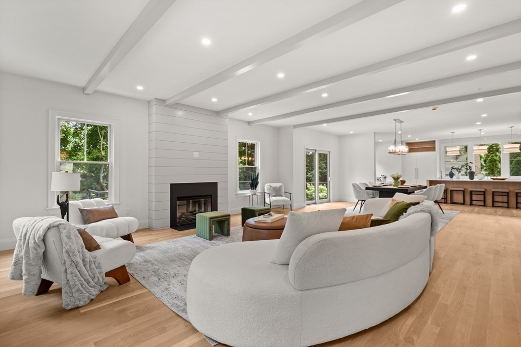 22 Priscilla Circle Wellesley, MA 02481 - Photo 14 of 38