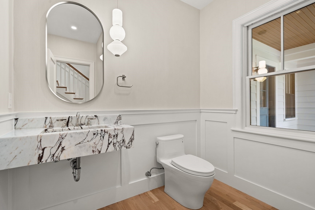 22 Priscilla Circle Wellesley, MA 02481 - Photo 21 of 38