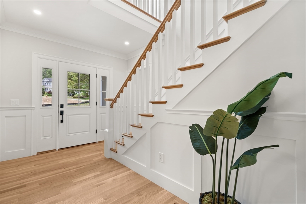 22 Priscilla Circle Wellesley, MA 02481 - Photo 22 of 38 a view of entryway