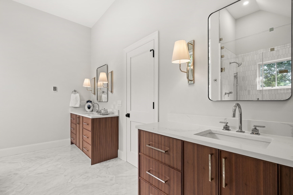 22 Priscilla Circle Wellesley, MA 02481 - Photo 28 of 38