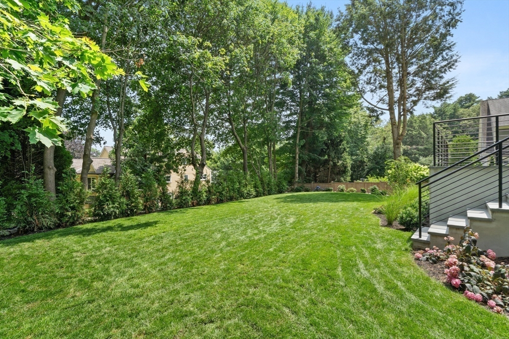 22 Priscilla Circle Wellesley, MA 02481 - Photo 37 of 38