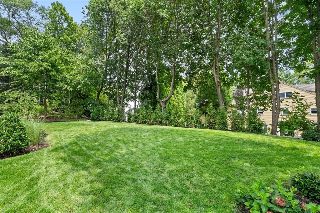 22 Priscilla Circle Wellesley, MA 02481 - Photo 38 of 38