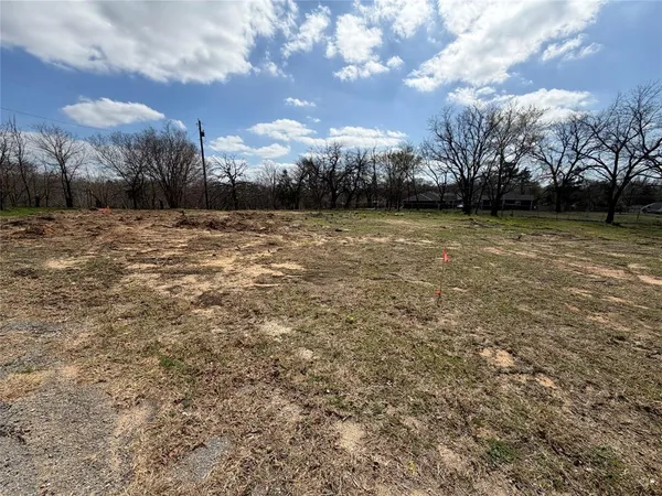 $24,000 | 228 East Prospect Street, Denison, TX 75021