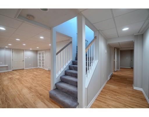 24 Regency Drive Dracut, MA 01826 - Photo 35 of 42 a view of an entryway