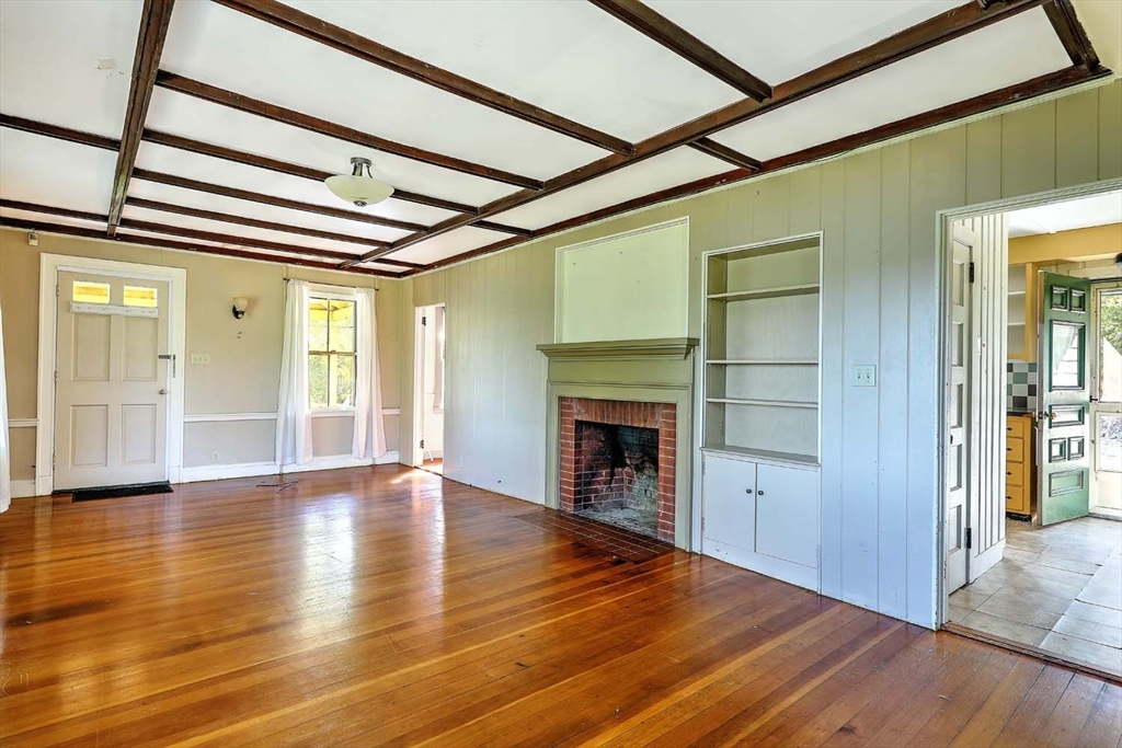 984 Drift Road Westport, MA 02790 - Photo 14 of 29 Gallery Image 14
