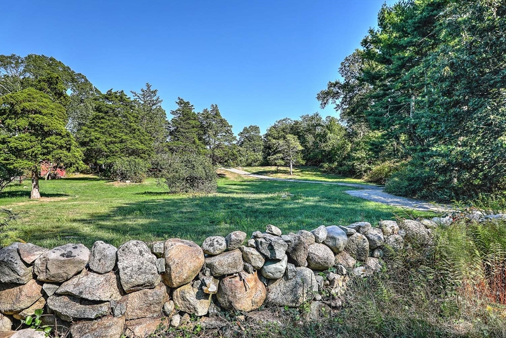 984 Drift Road Westport, MA 02790 - Photo 22 of 29 Gallery Image 22