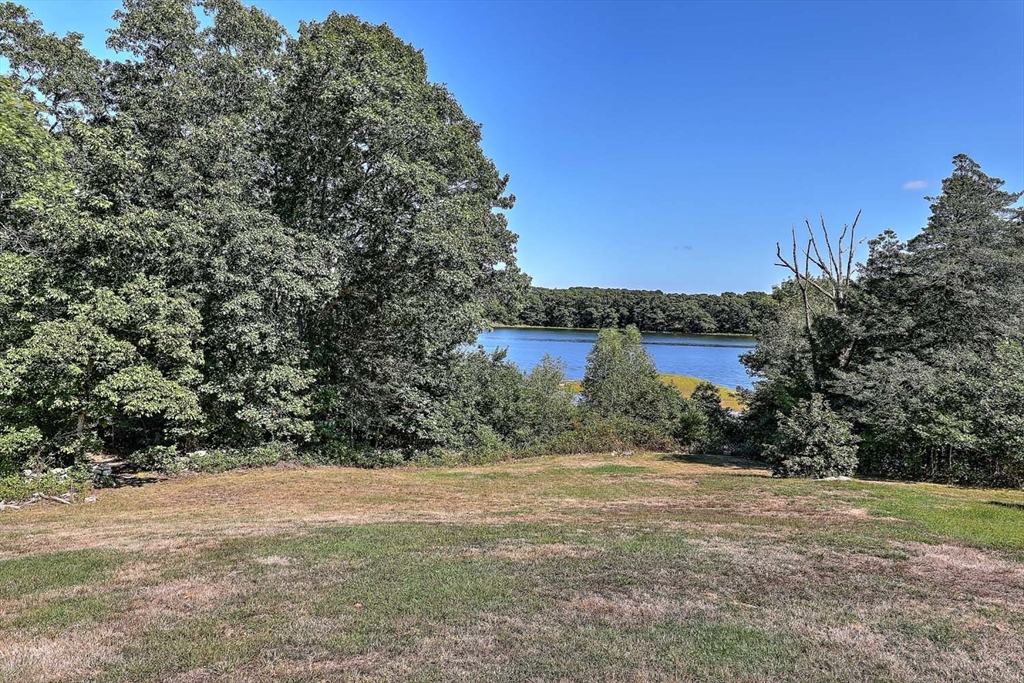 984 Drift Road Westport, MA 02790 - Photo 25 of 29 Gallery Image 25
