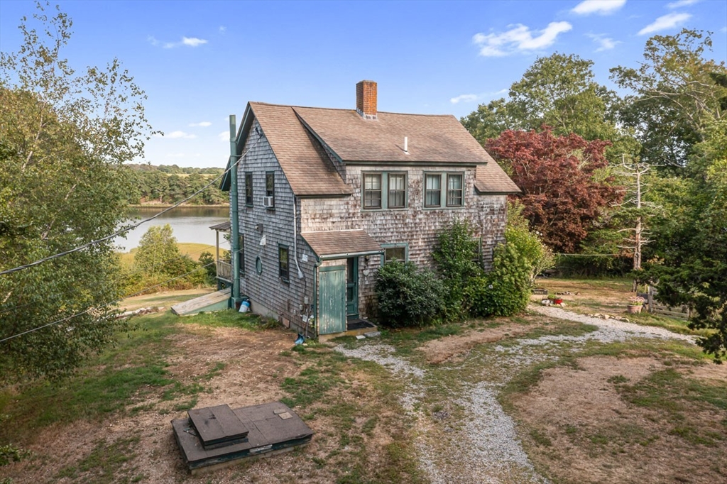984 Drift Road Westport, MA 02790 - Photo 7 of 29 Gallery Image 7