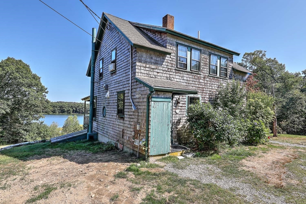 984 Drift Road Westport, MA 02790 - Photo 10 of 29 Gallery Image 10