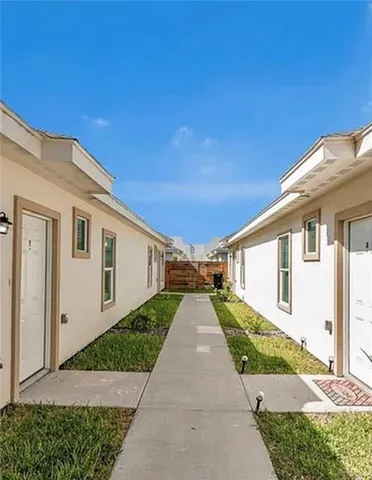 $1,200 | 1403 Marcela Drive, Unit 3, Weslaco, TX 78599