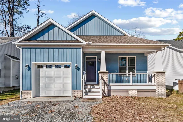 $420,000 | 133 6th Street, Colonial Beach, VA 22443