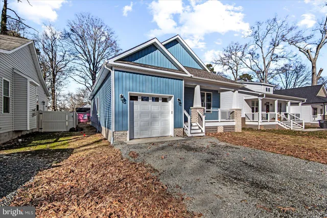 $420,000 | 133 6th Street, Colonial Beach, VA 22443