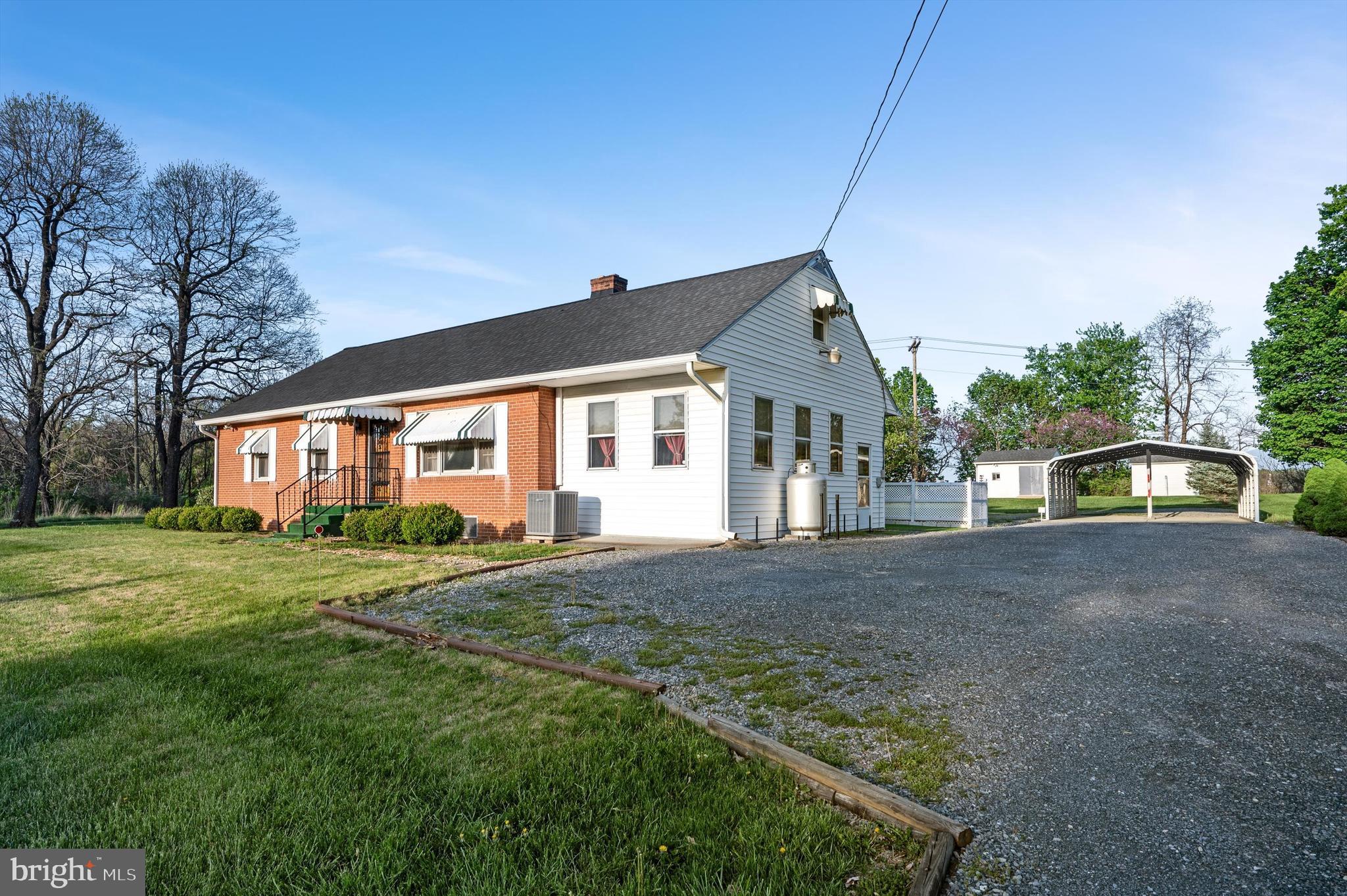 312 Bryarly Road Winchester, VA 22603 - Photo 8 of 47 Gallery Image 8
