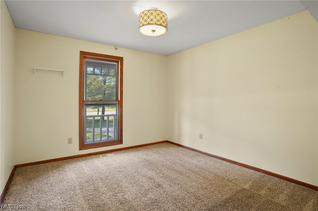 2416 Norton Road Stow, OH 44224 - Photo 19 of 35 Gallery Image 19