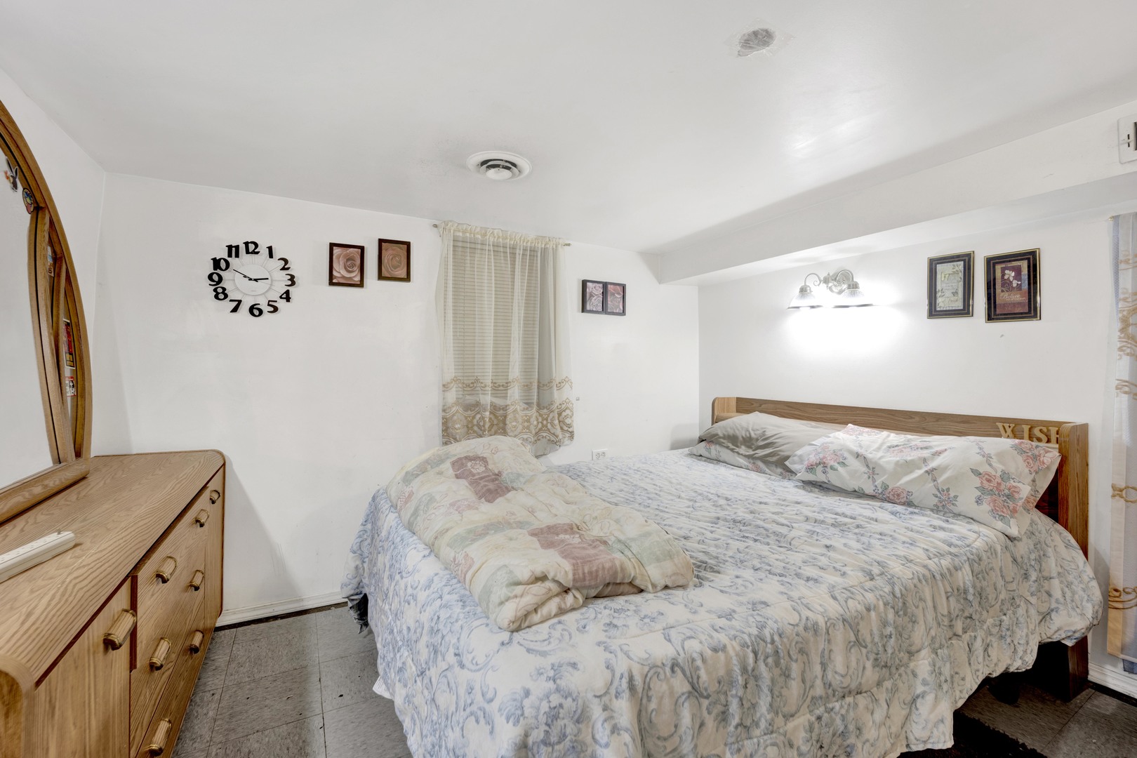 3748 North Sacramento Avenue Chicago, IL 60618 - Photo 12 of 19