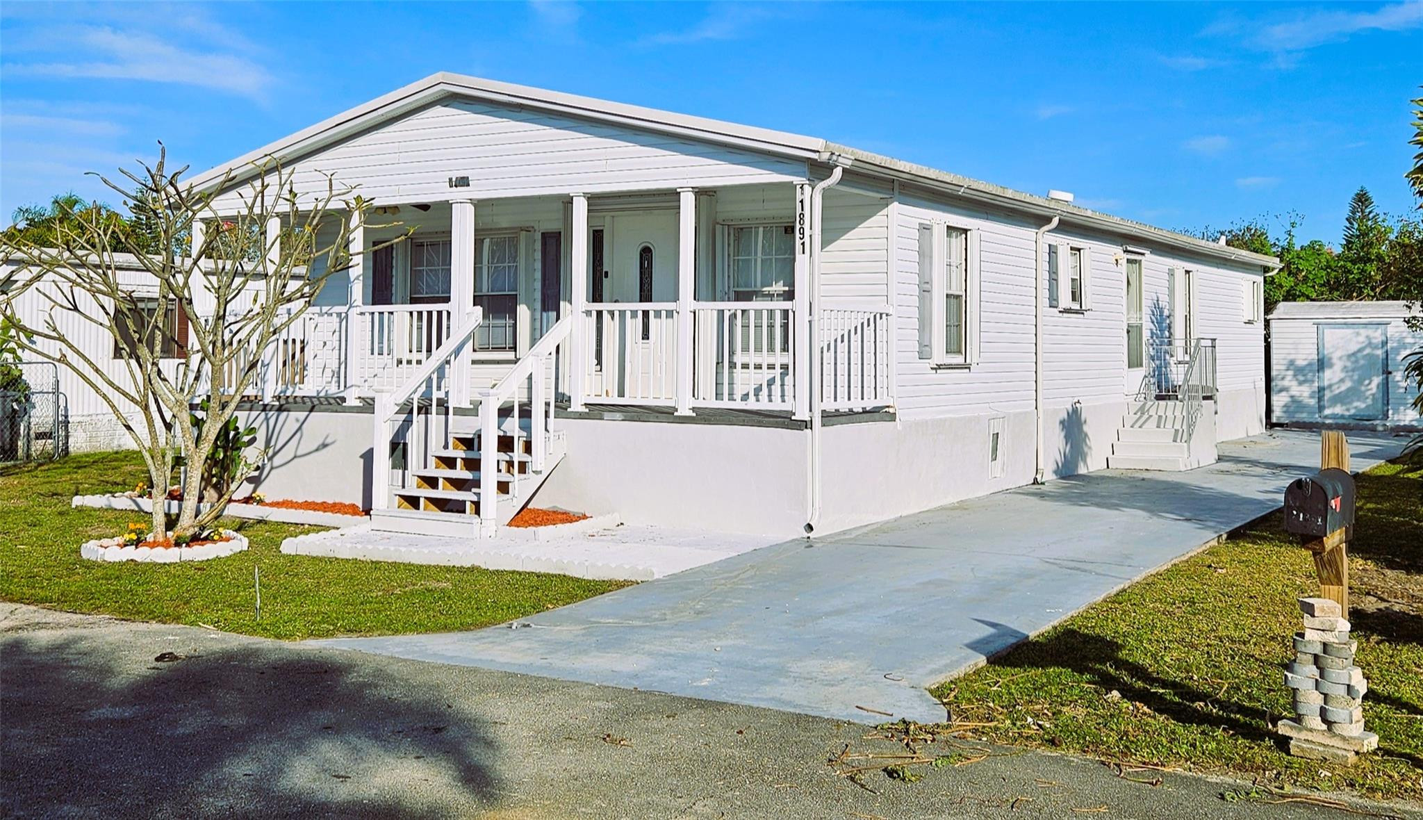 11891 Atlantic Circle Boca Raton, FL 33428 - Photo 2 of 48 Photo 2