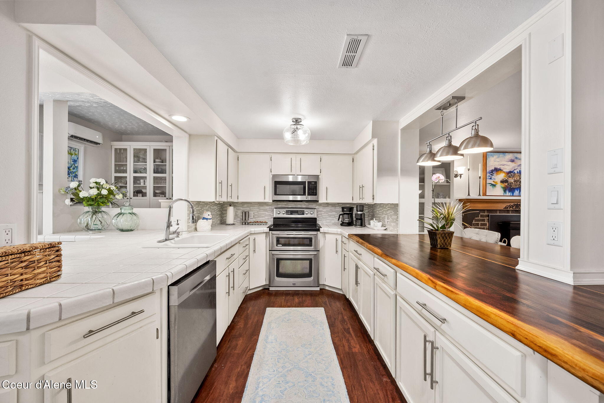 5155 North Ezy Street Coeur D'Alene, ID 83815 - Photo 6 of 52 19-web-or-mls-DSC_7933