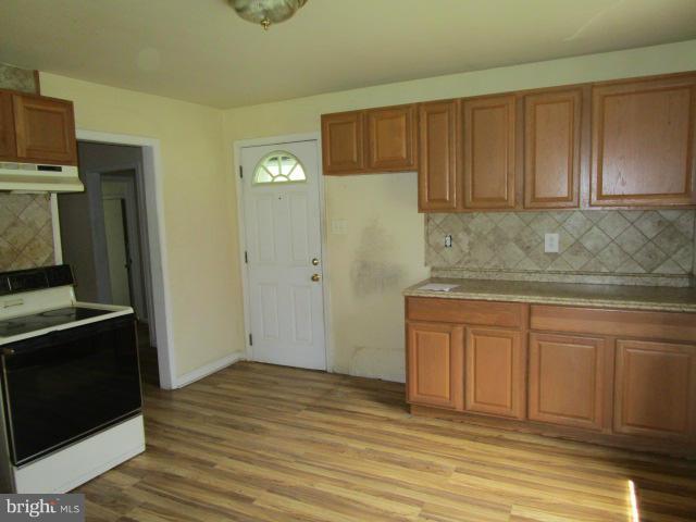 15218 Poplar Hill Road Brandywine, MD 20613 - Photo 9 of 22 Kitchen
