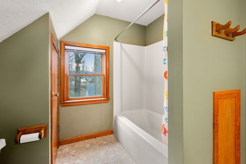 25 Island Road Holland, MA 01521 - Photo 22 of 30