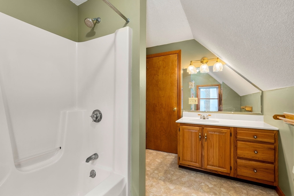 25 Island Road Holland, MA 01521 - Photo 23 of 30