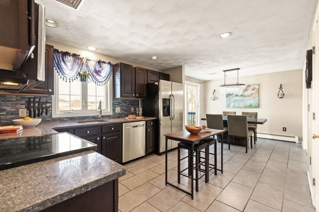 18 Northfield Road Peabody, MA 01960 - Photo 11 of 34 Gallery Image 11