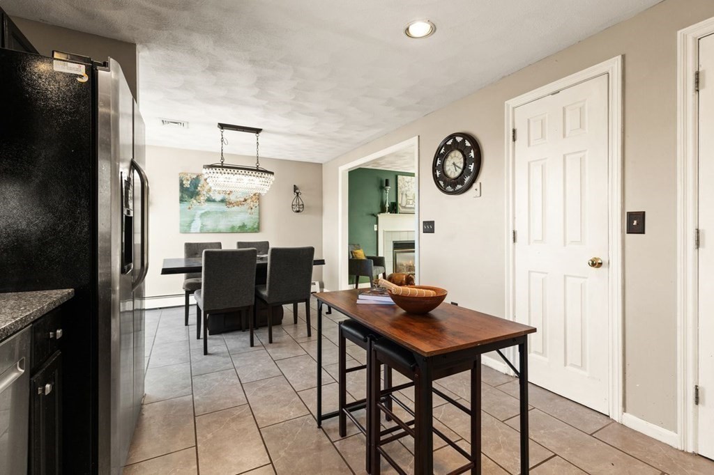 18 Northfield Road Peabody, MA 01960 - Photo 12 of 34 Gallery Image 12